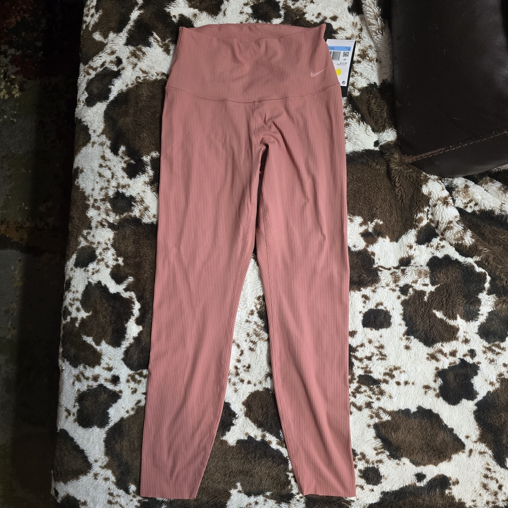 Nike Pink Leggings